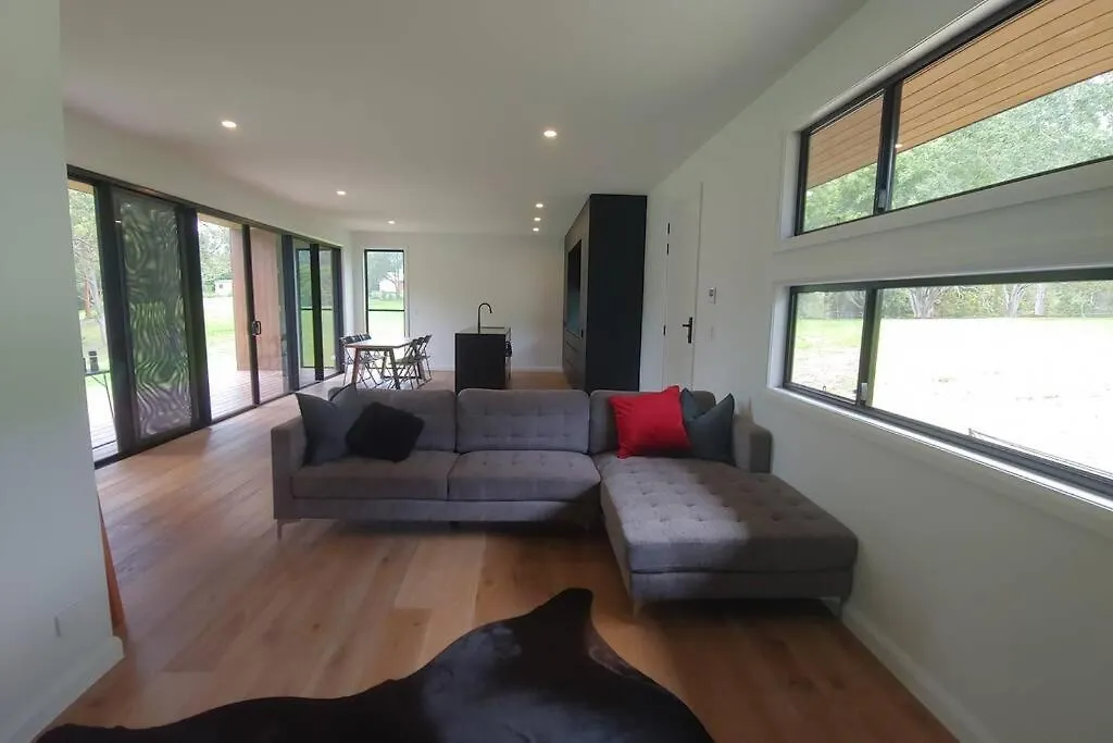 Hinze Dam Cabin Villa Advancetown Holiday home